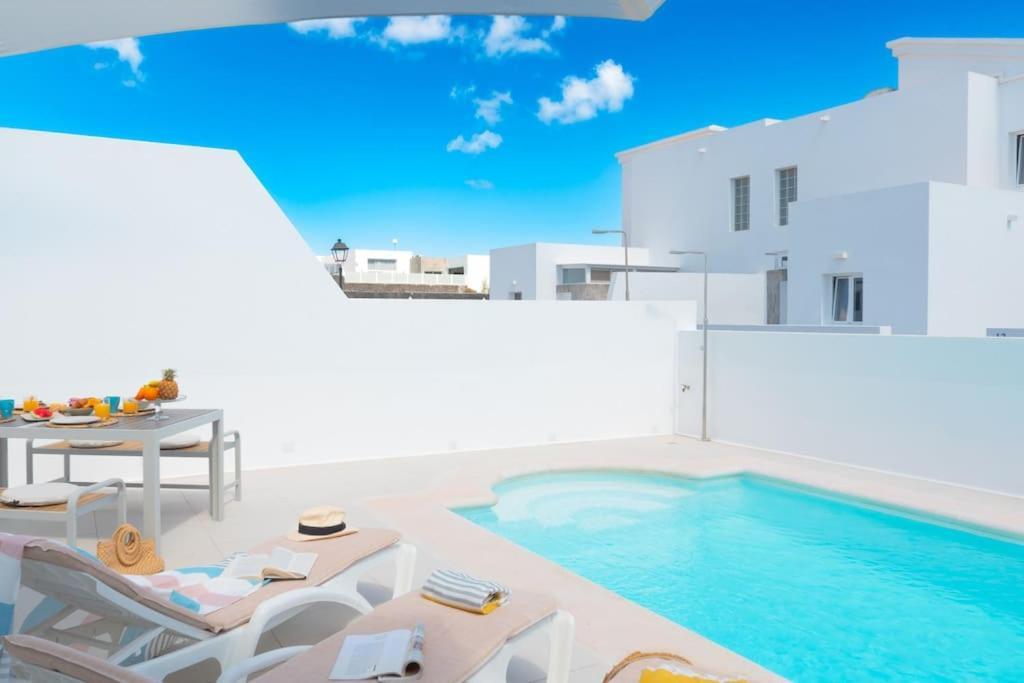 Casa Lolalo - Modern Villa With Pool, 15Min Walk To Marina Rubicon Playa Blanca  Exteriör bild